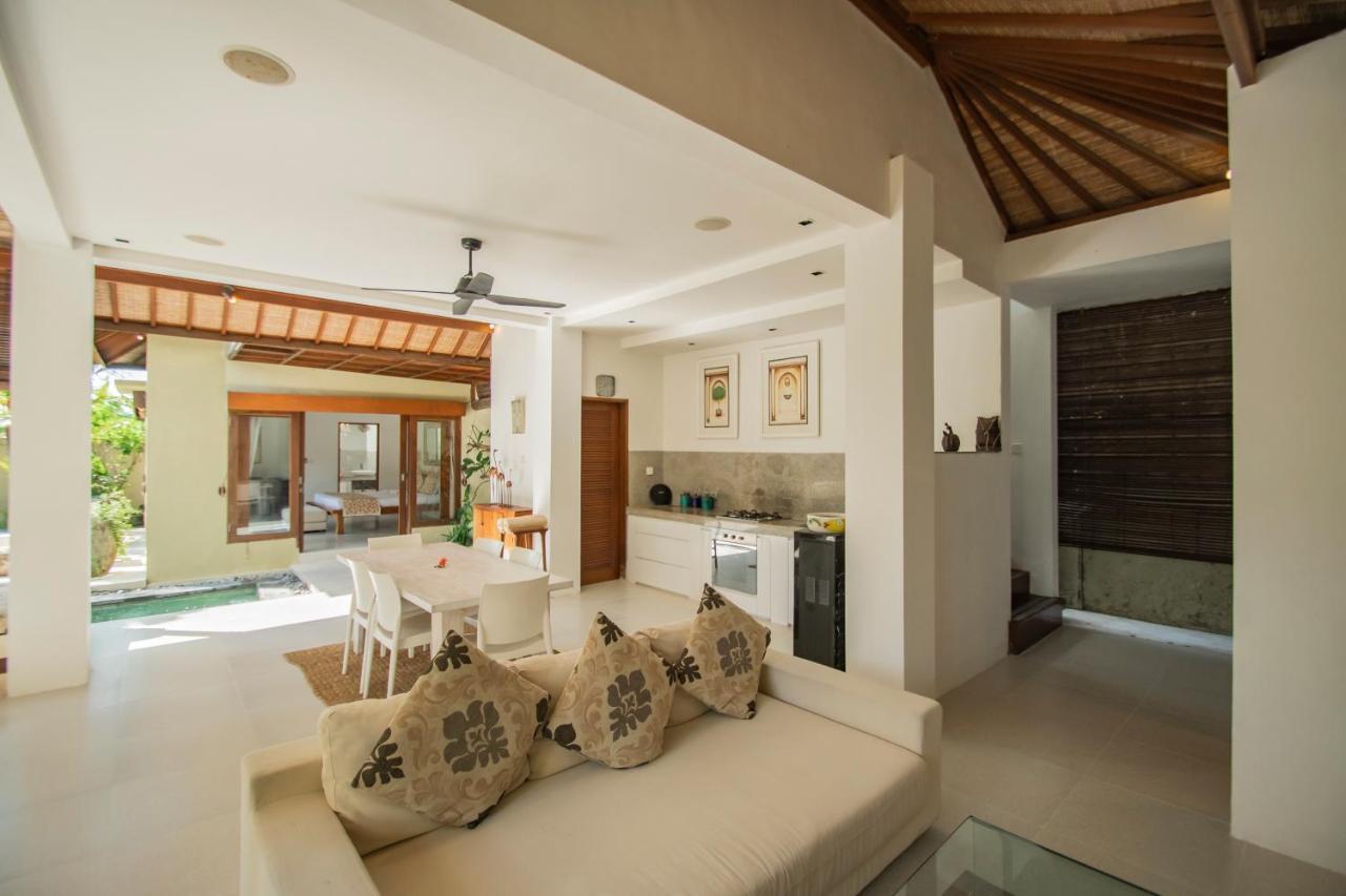 Villa Shanti, Sitara Villa Group Семиняк Екстериор снимка