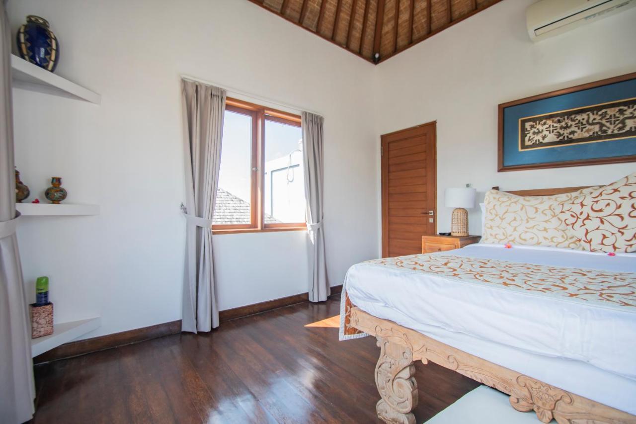 Villa Shanti, Sitara Villa Group Семиняк Екстериор снимка