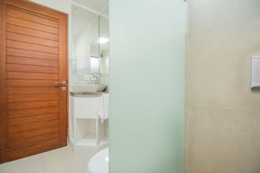 Villa Shanti, Sitara Villa Group Семиняк Екстериор снимка