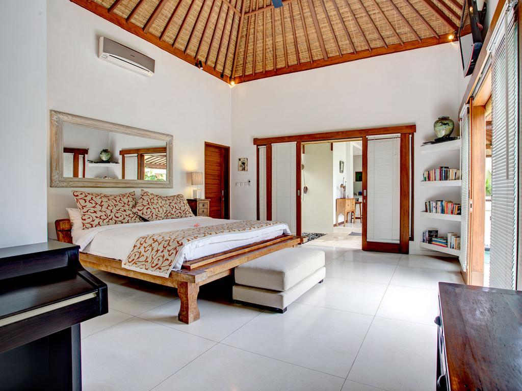 Villa Shanti, Sitara Villa Group Семиняк Екстериор снимка