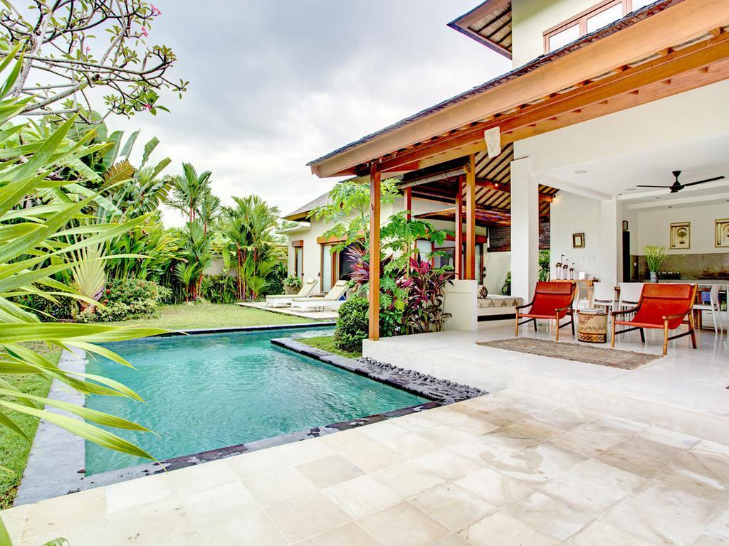 Villa Shanti, Sitara Villa Group Семиняк Екстериор снимка