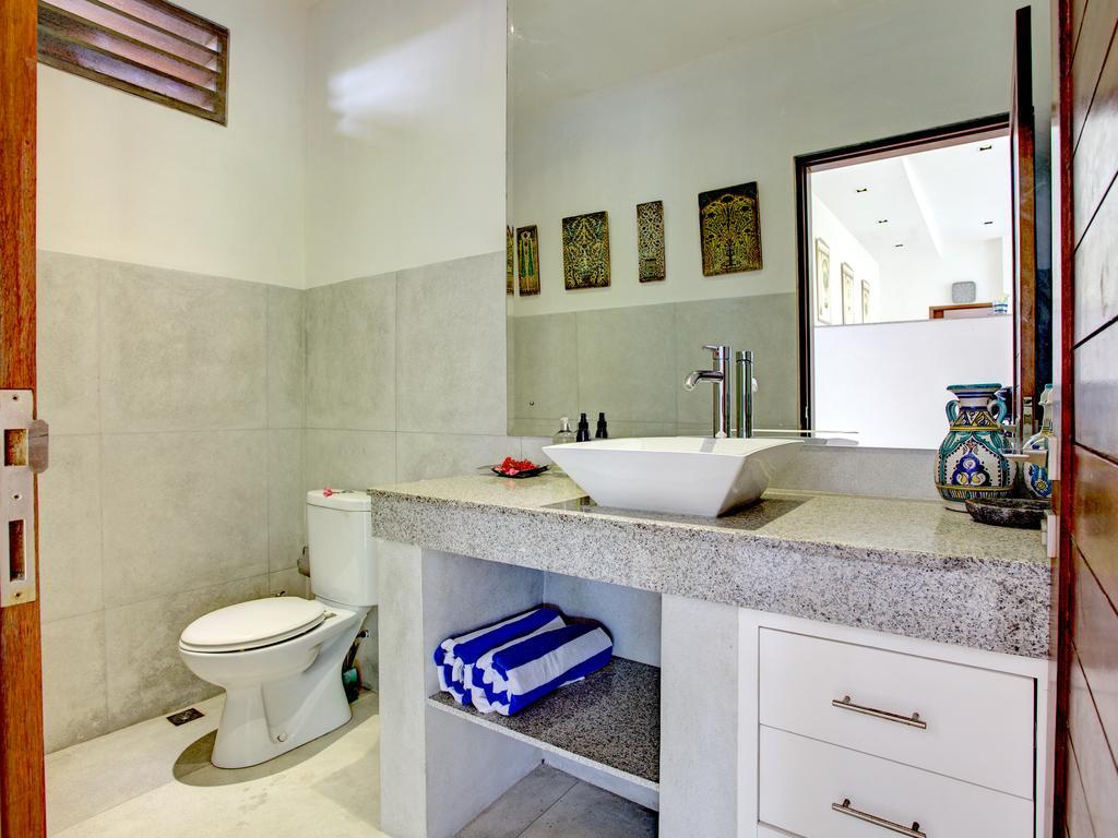 Villa Shanti, Sitara Villa Group Семиняк Екстериор снимка
